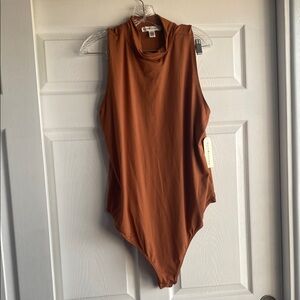 🤎NEW Eye Candy Sleeveless Bodysuit🤎